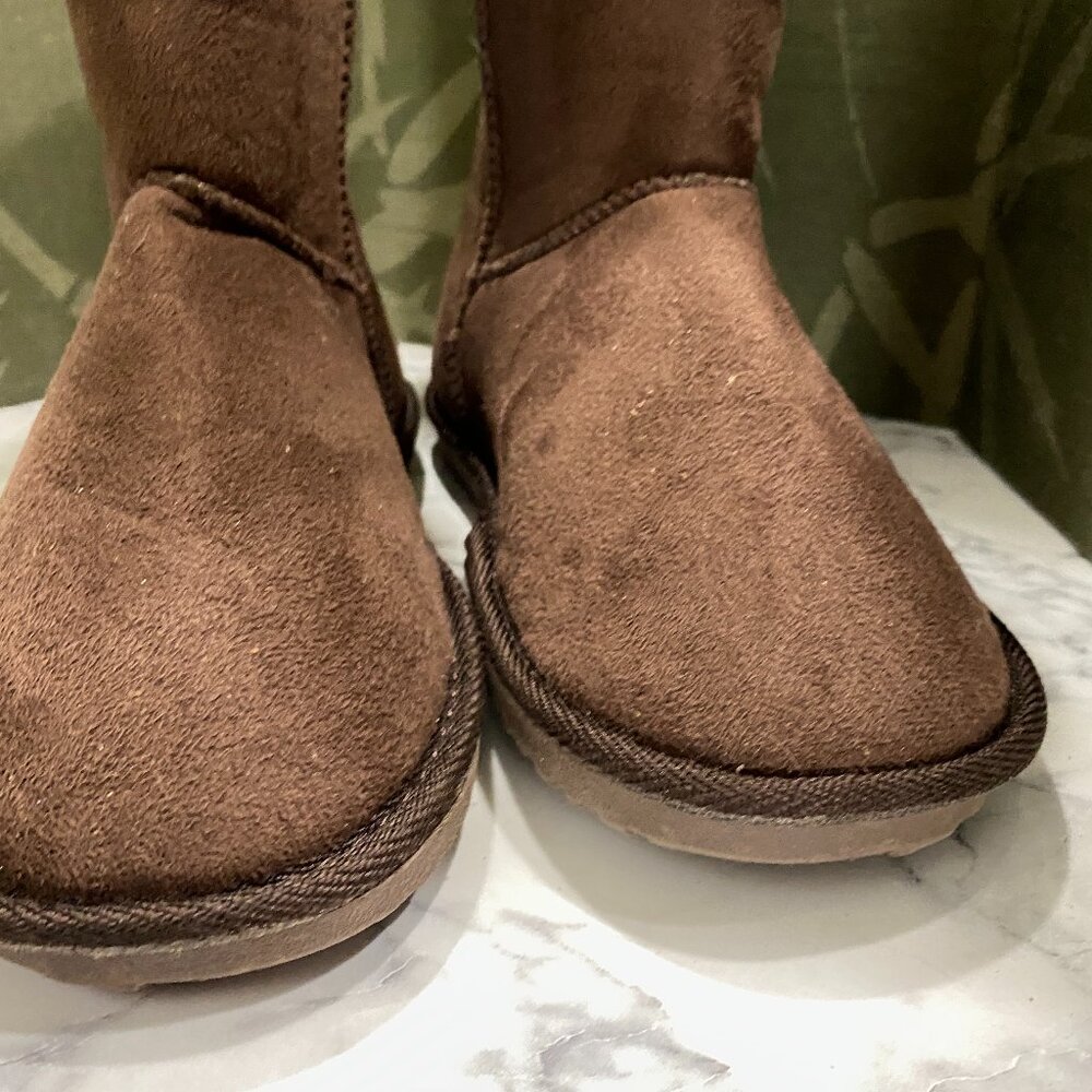 EUC~ESKIES Booties~Brown sz 6 - Picture 10 of 11